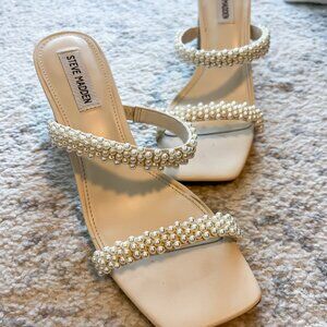 Steve Madden Lilah Pearl Heels, White, Size 9